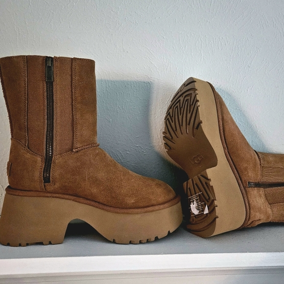 NWOT Ugg Twin Seam New Heights Suede Boots- Chestnut Color- Sold Out Style - Picture 6 of 12